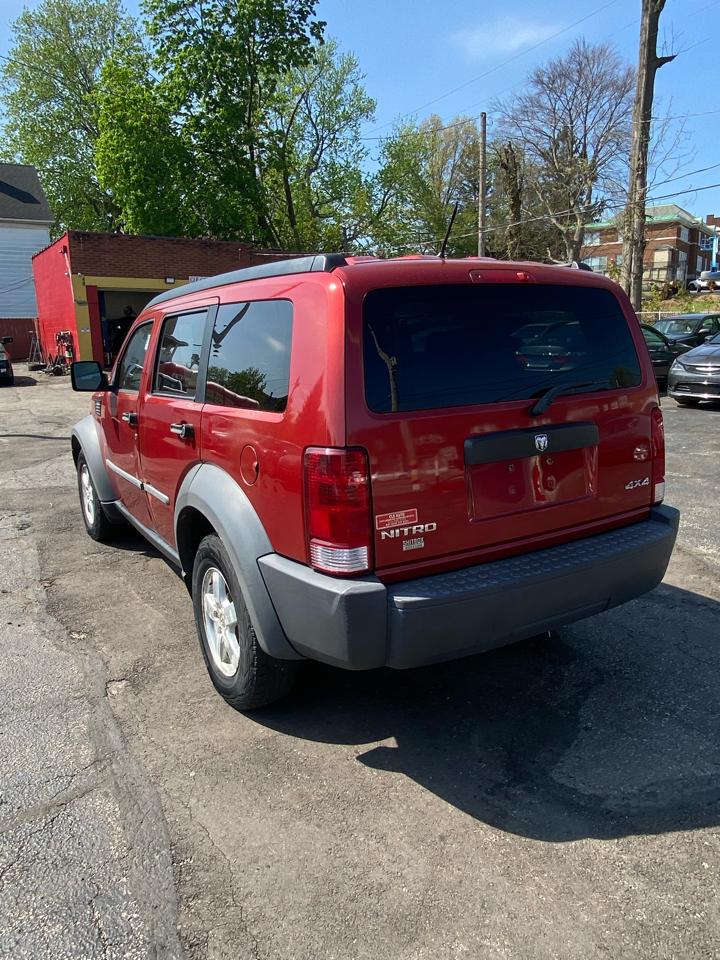 Dodge Nitro  2007