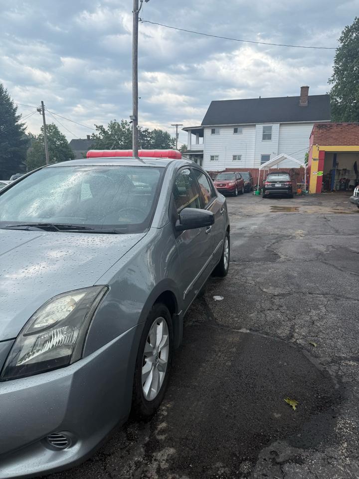 Nissan Sentra  2011