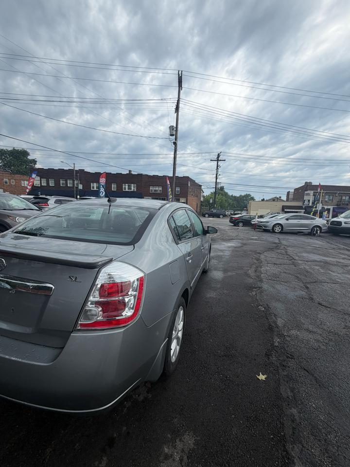 Nissan Sentra  2011