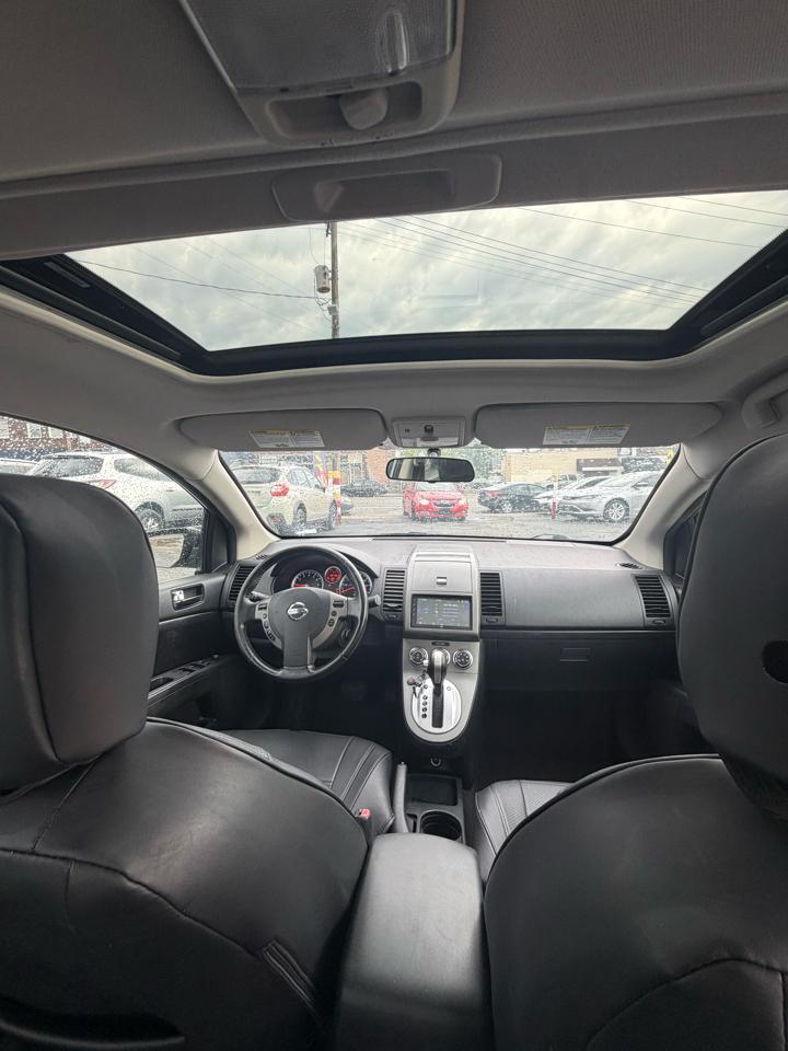 Nissan Sentra  2011