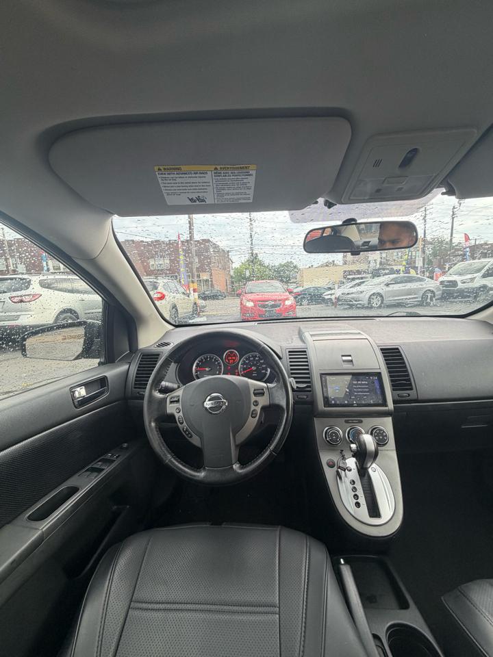 Nissan Sentra  2011