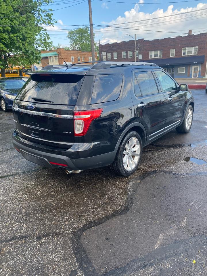 Ford Explorer  2012