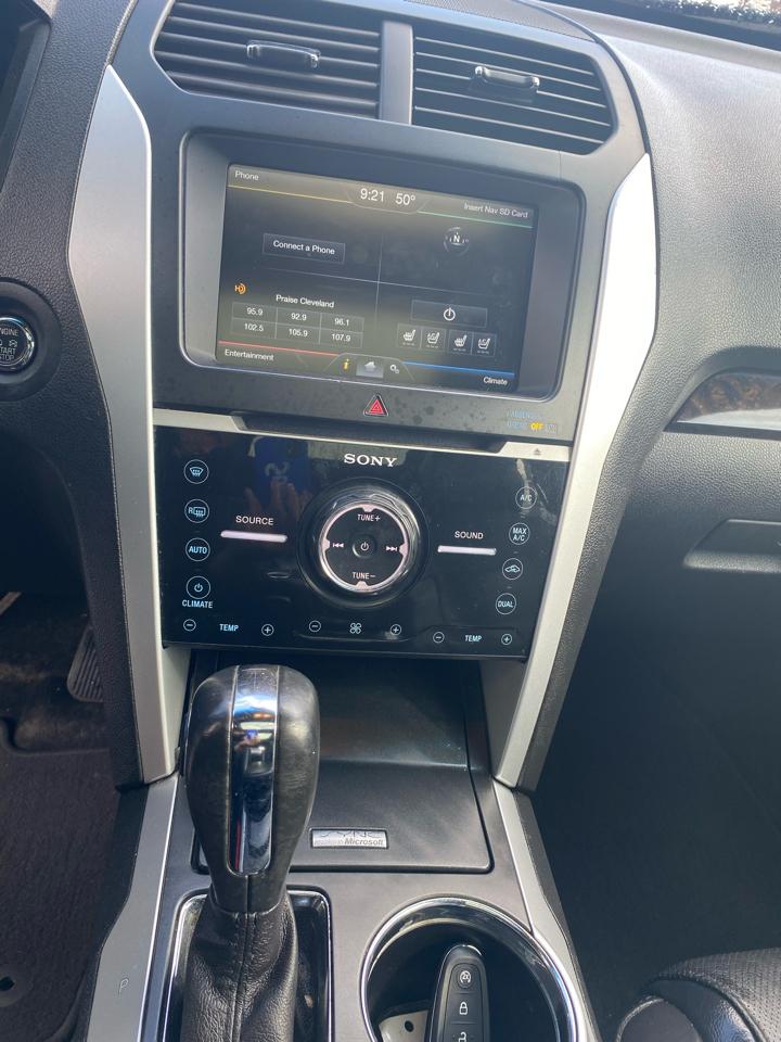 Ford Explorer  2012