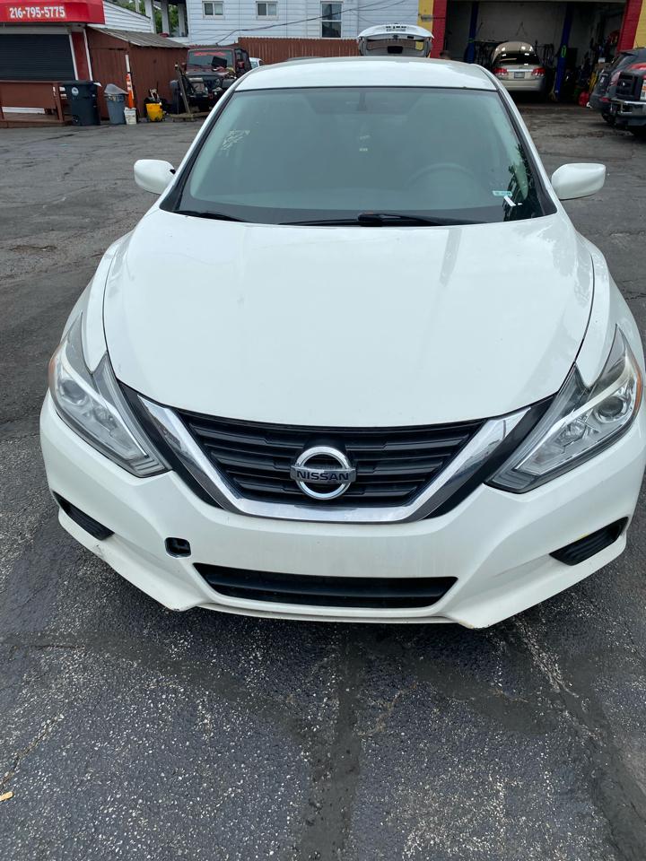Nissan Altima  2016