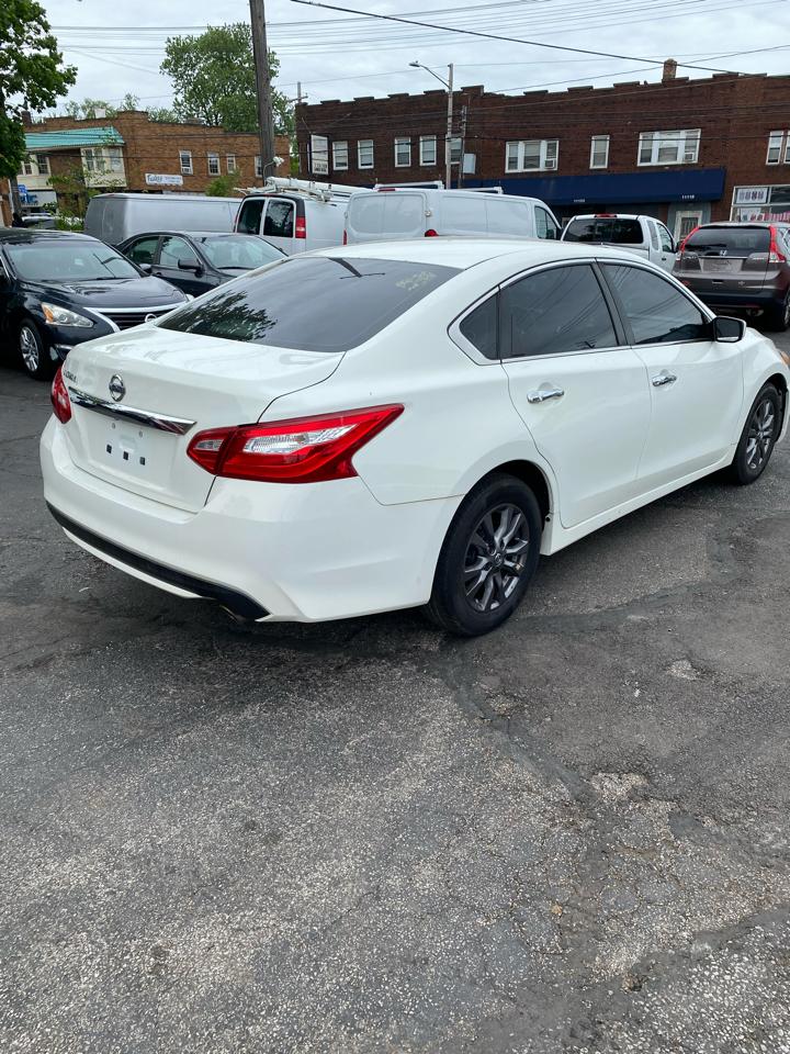 Nissan Altima  2016