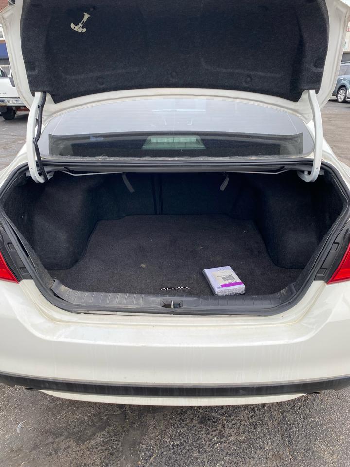 Nissan Altima  2016