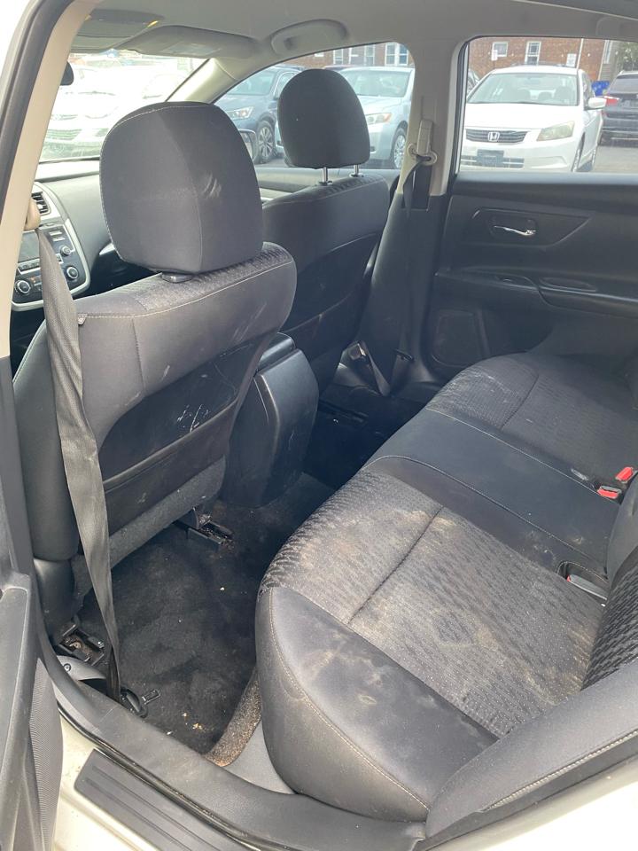Nissan Altima  2016