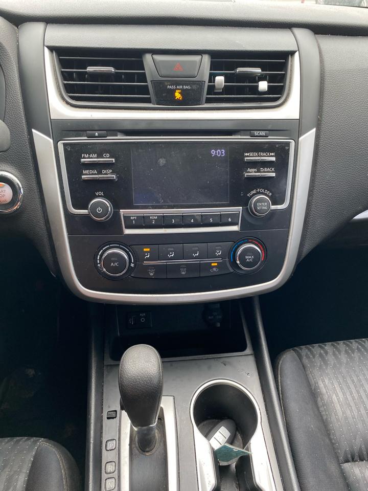 Nissan Altima  2016