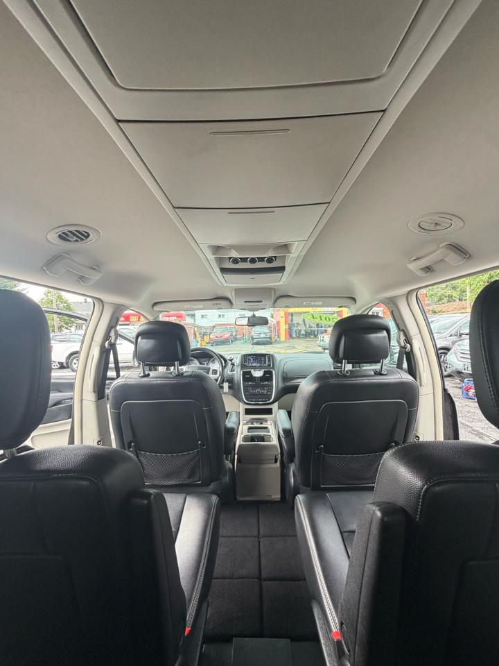 Chrysler Town & Country  2014