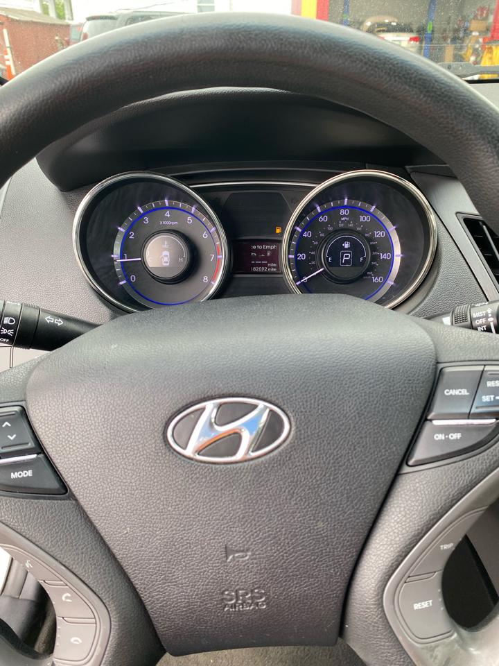 Hyundai Sonata  2011
