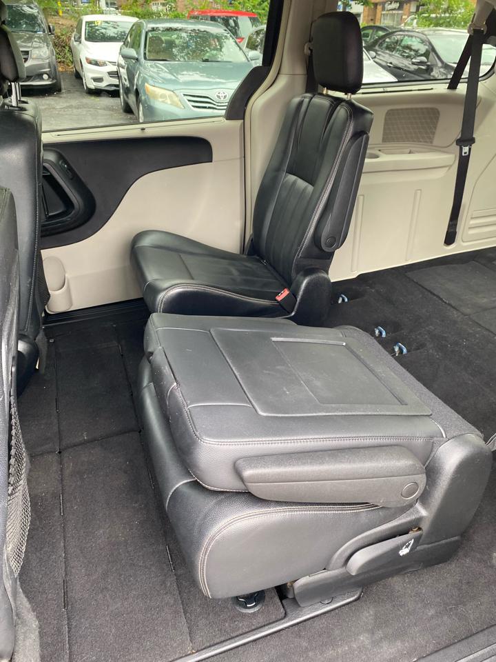 Chrysler Town & Country  2014