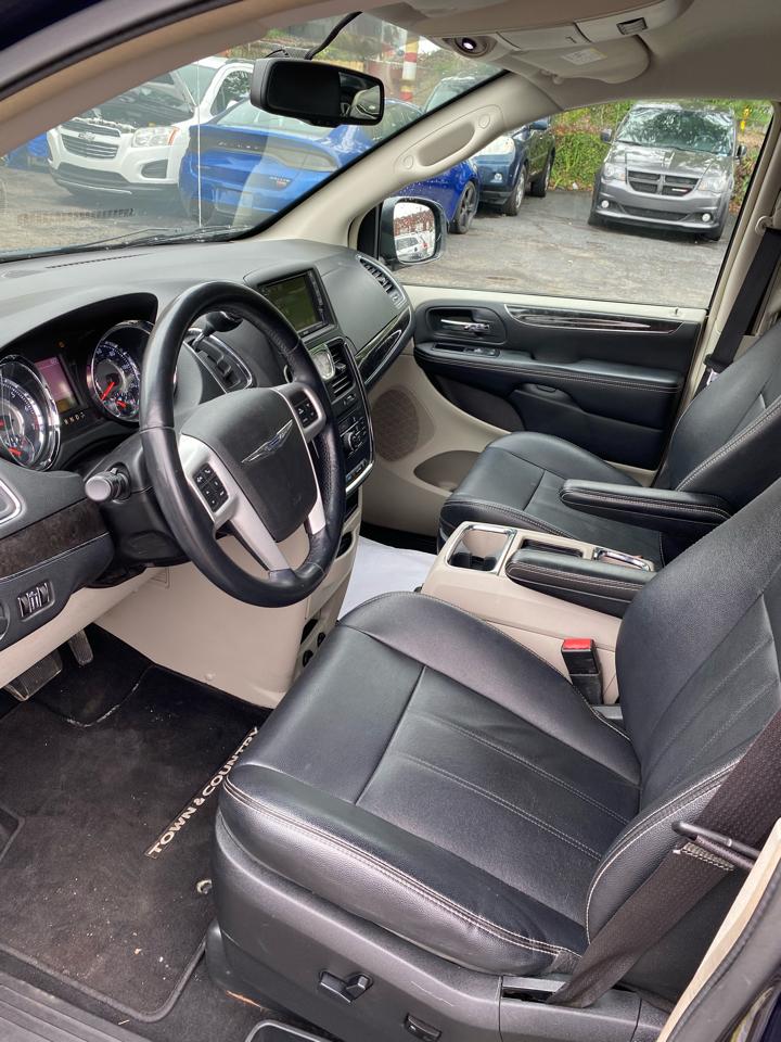 Chrysler Town & Country  2014