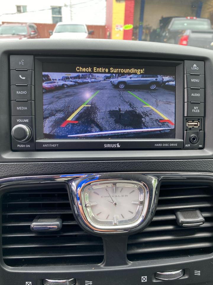 Chrysler Town & Country  2014