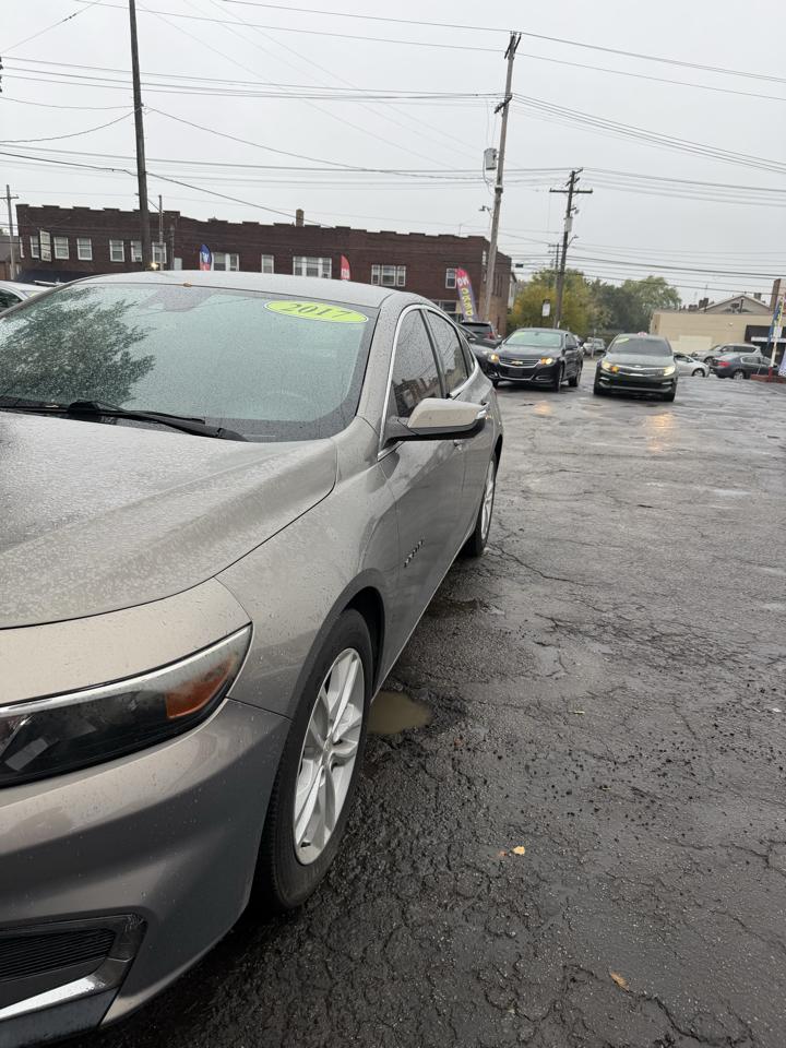 Chevrolet Malibu  2017