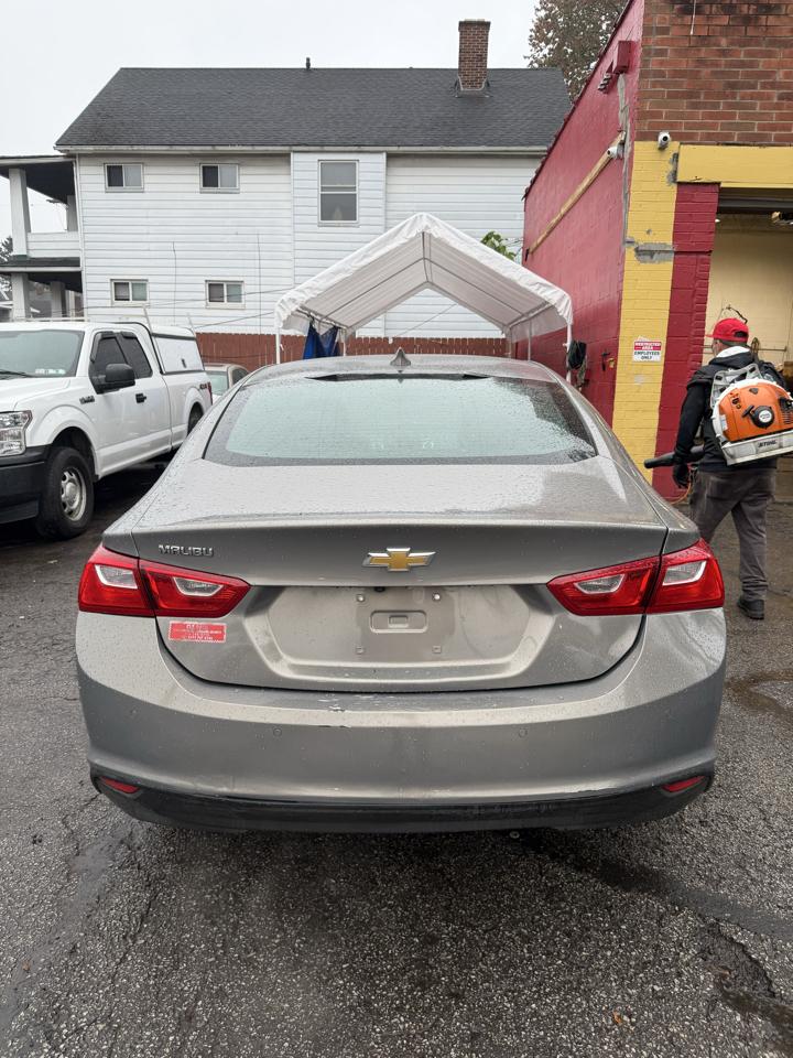 Chevrolet Malibu  2017