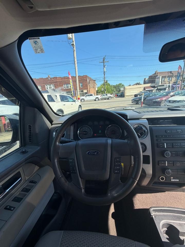 Ford F-150  2010