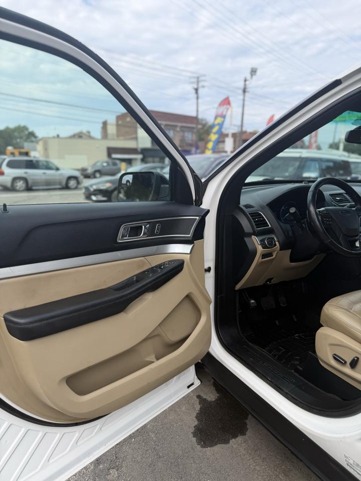 Ford Explorer  2016