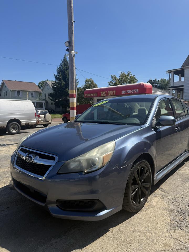 Subaru Legacy  2013