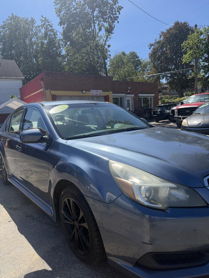 Subaru Legacy  2013