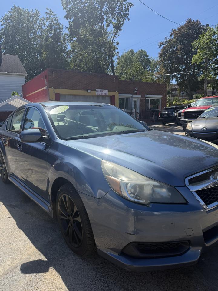 Subaru Legacy  2013