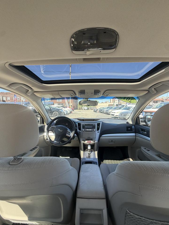 Subaru Legacy  2013