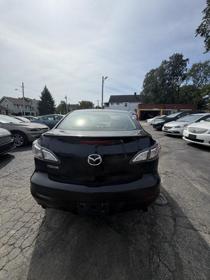 Mazda MAZDA3  2011