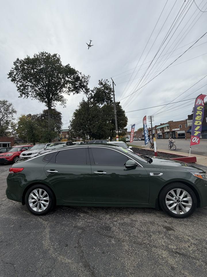 Kia Optima  2016