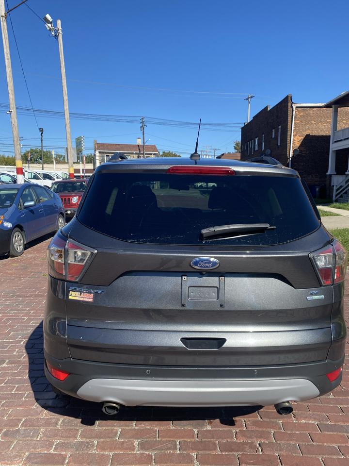 Ford Escape  2017
