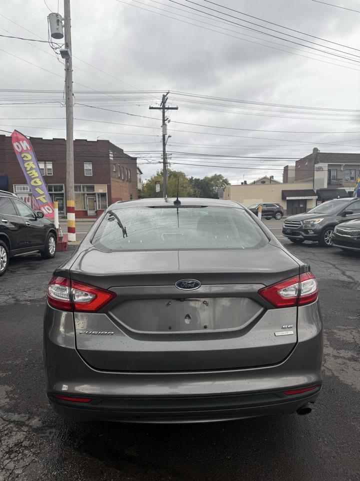 Ford Fusion SE 2014