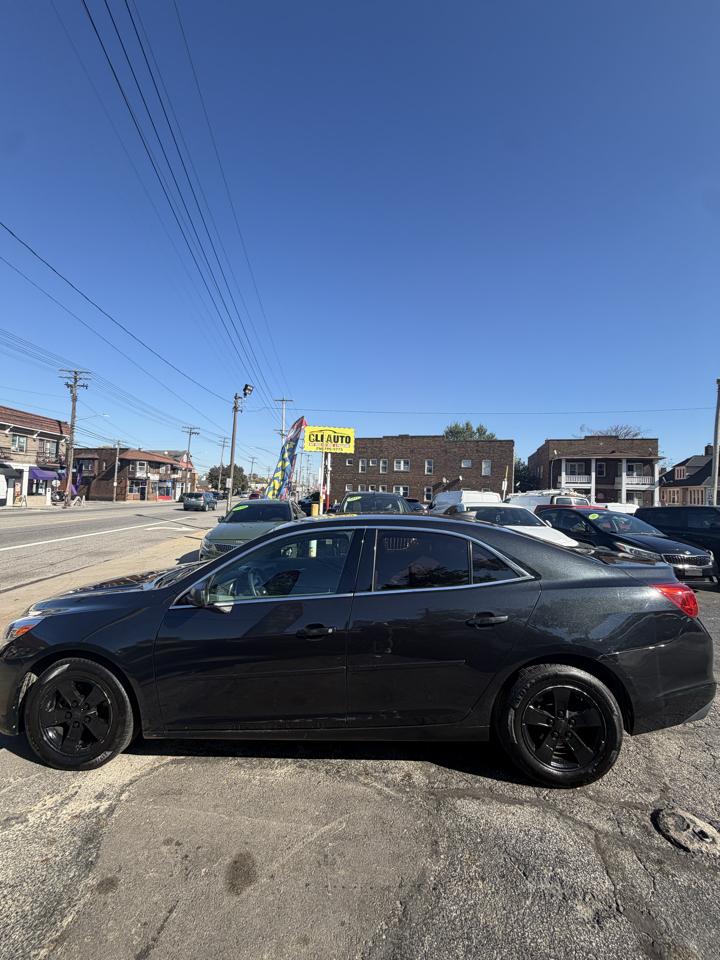 Chevrolet Malibu  2015