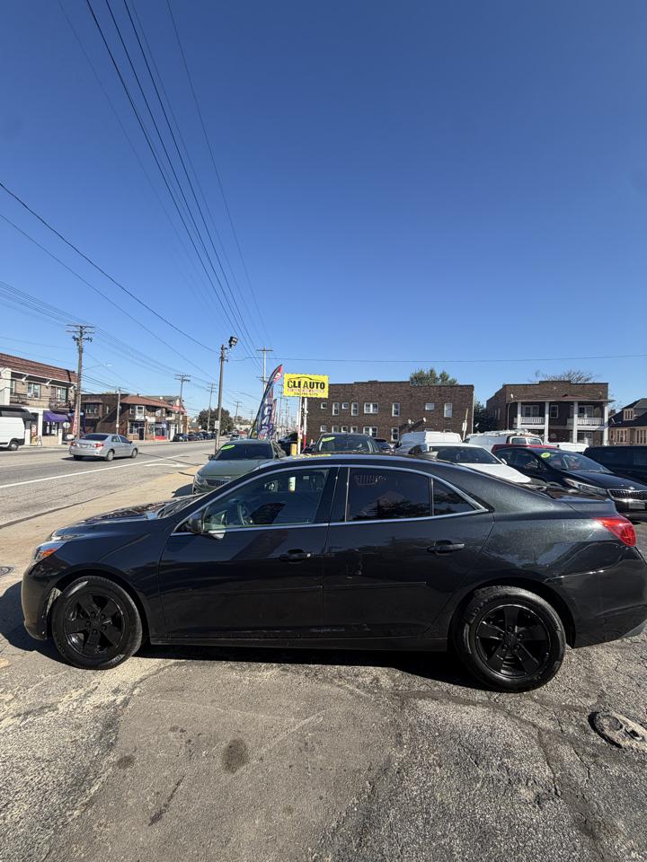 Chevrolet Malibu  2015