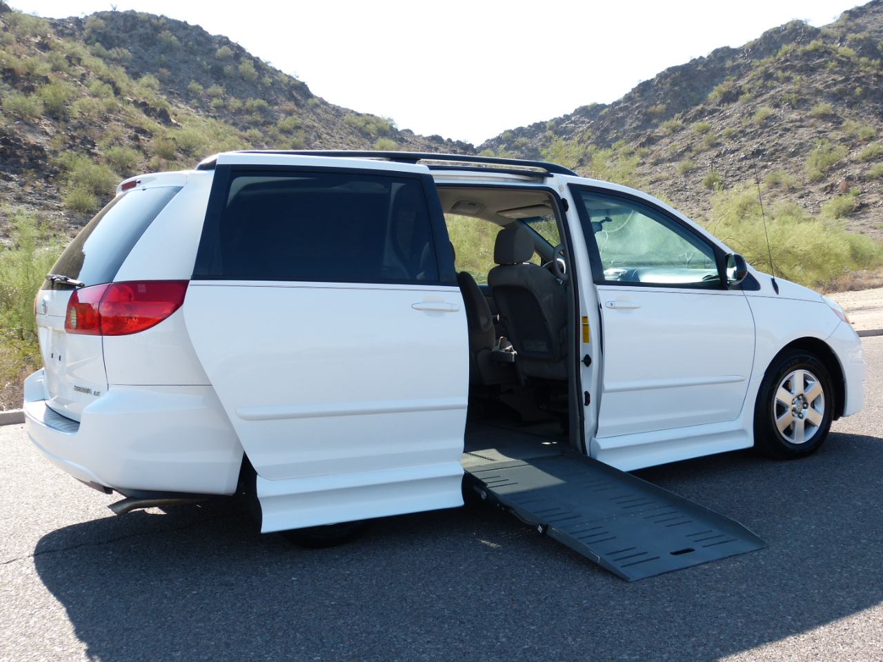 2007 Toyota Sienna Wheelchair Handicap