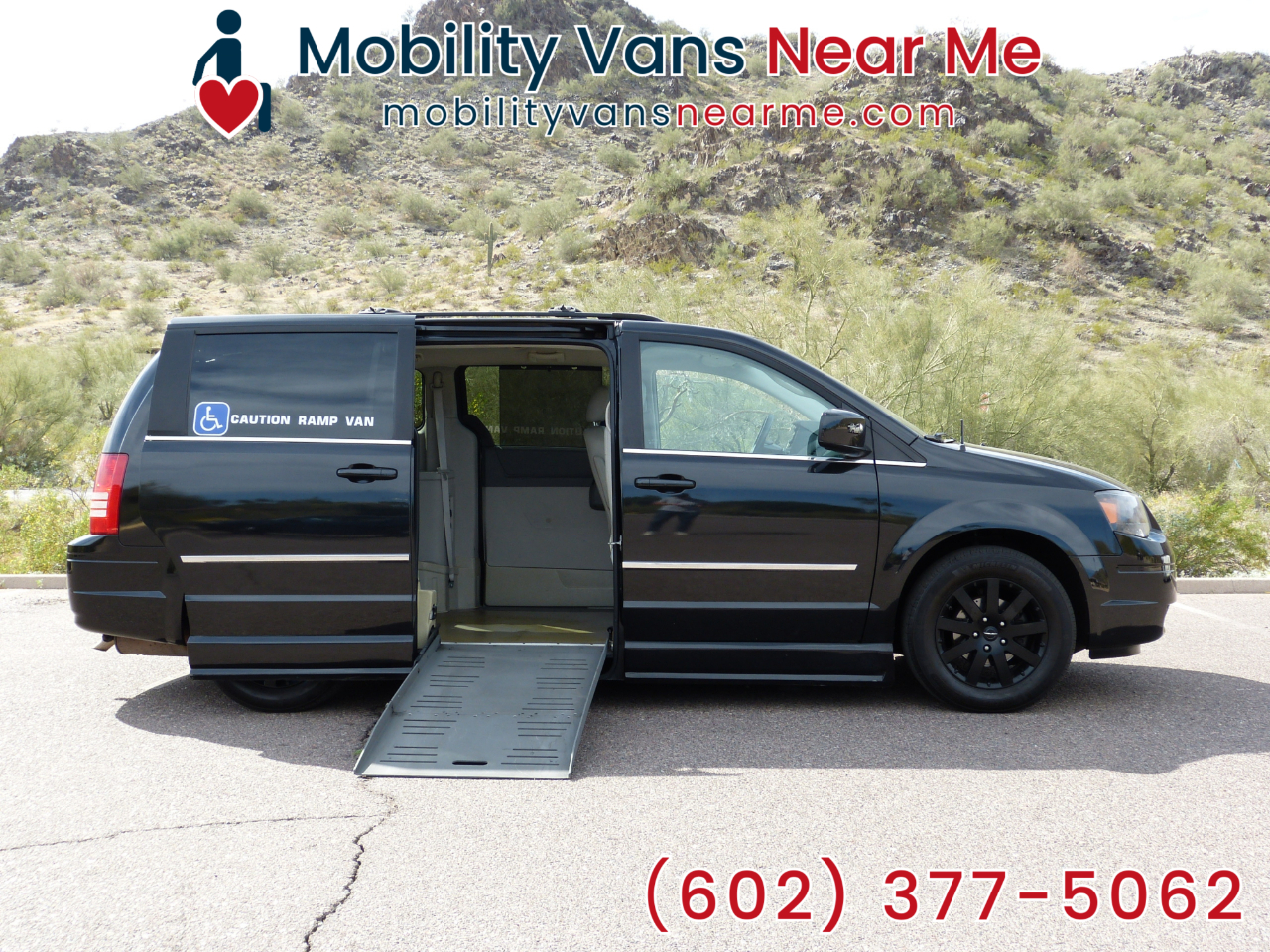 2009 Chrysler Town & Country Wheelchair Handicap