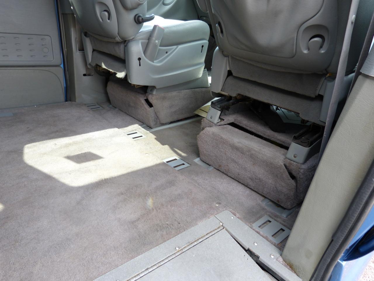 Dodge Caravan/Grand Caravan photo 10