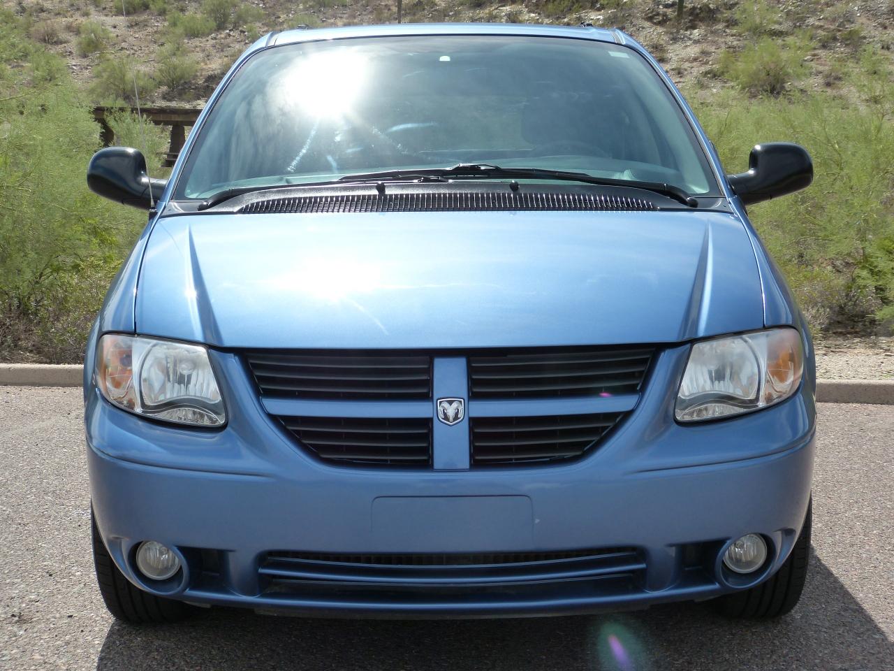 Dodge Caravan/Grand Caravan photo 21