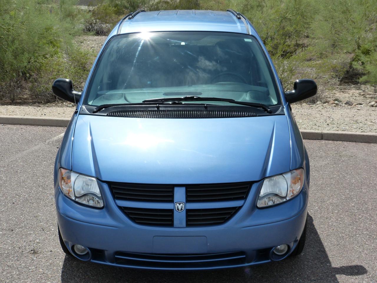 Dodge Caravan/Grand Caravan photo 22