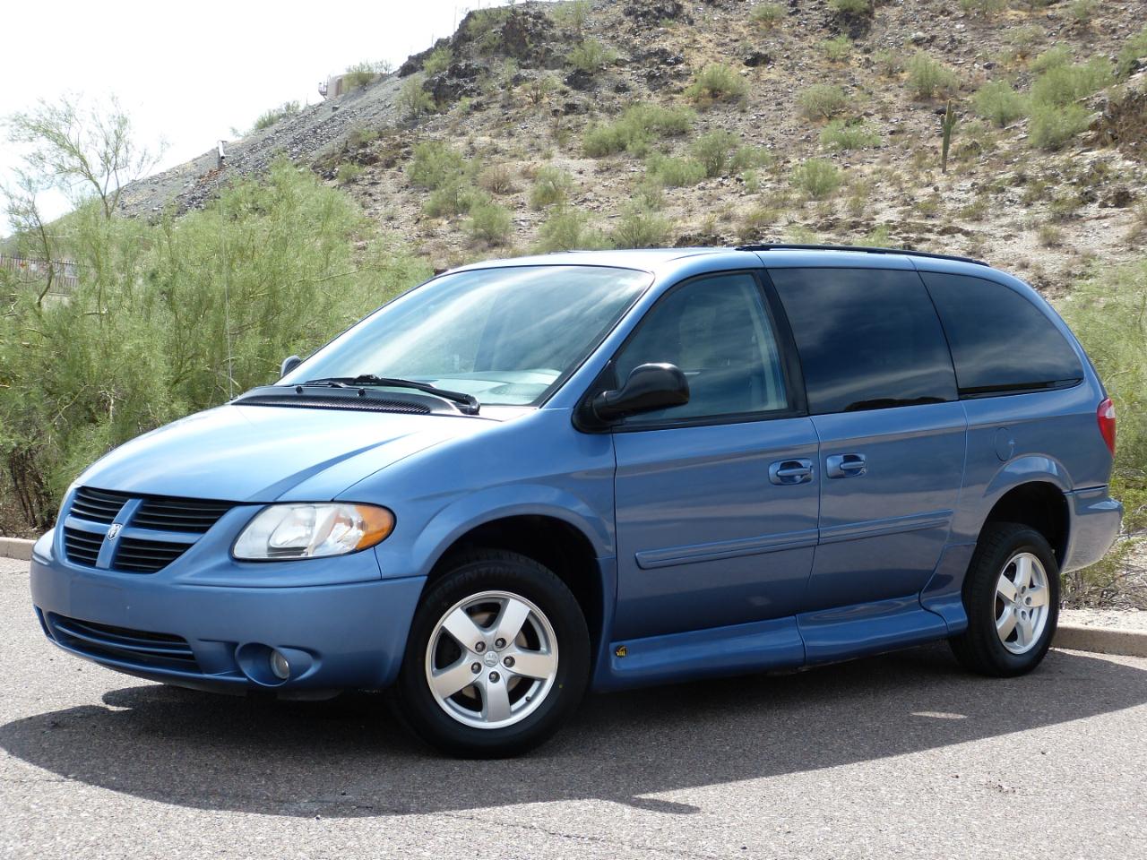 Dodge Caravan/Grand Caravan photo 24