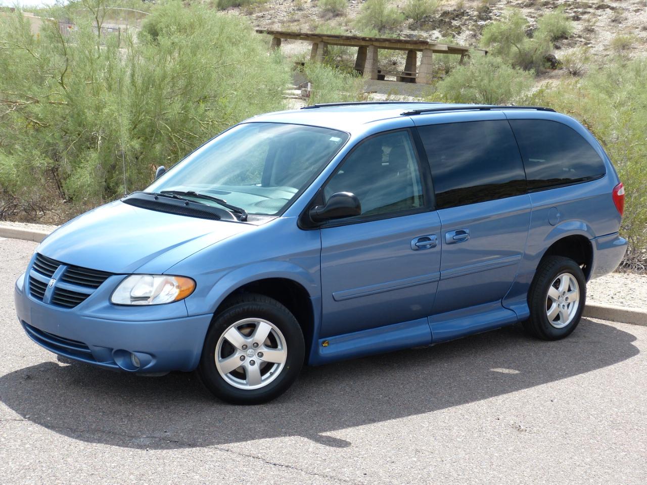Dodge Caravan/Grand Caravan photo 25