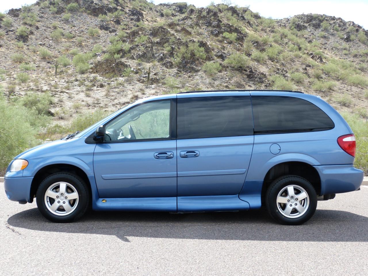 Dodge Caravan/Grand Caravan photo 26