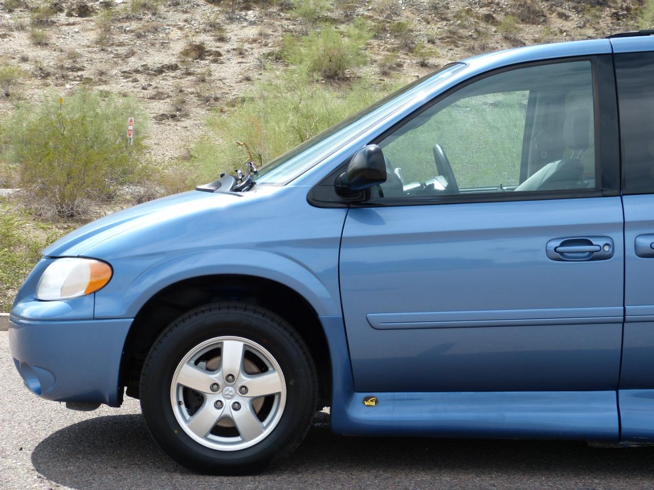 Dodge Caravan/Grand Caravan photo 27
