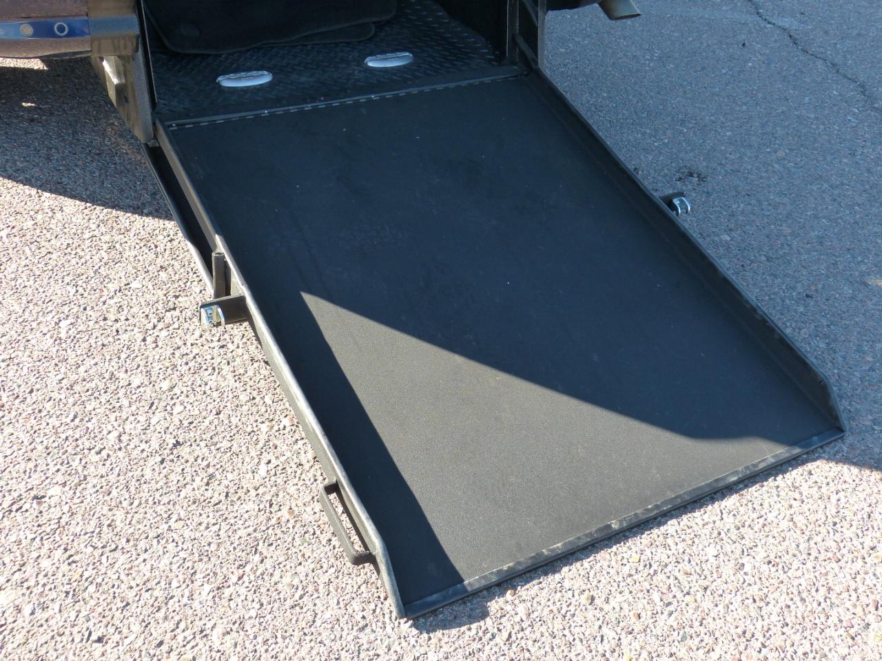 Dodge Grand Caravan photo 7