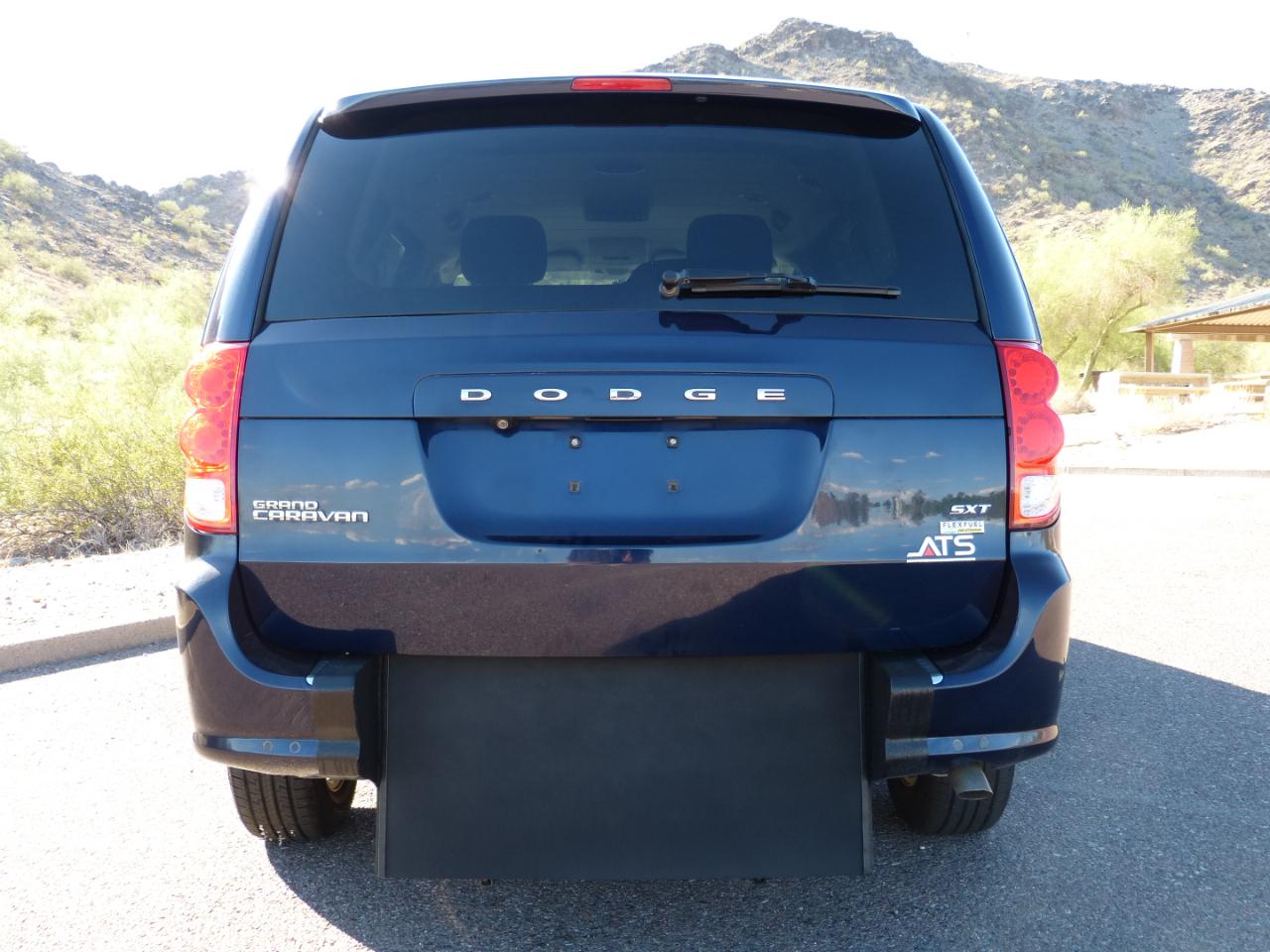 Dodge Grand Caravan photo 20