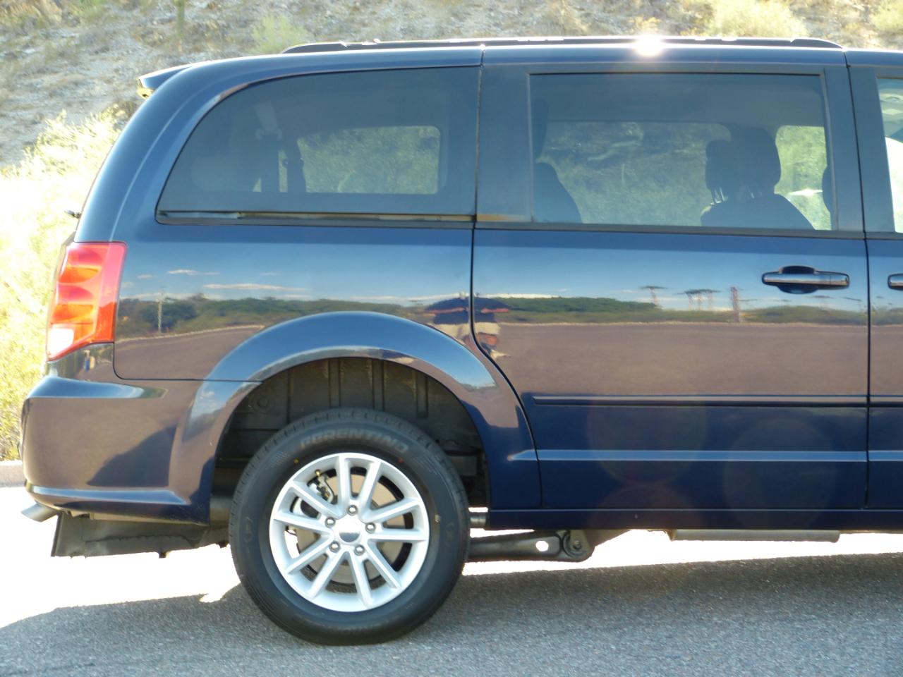 Dodge Grand Caravan photo 38