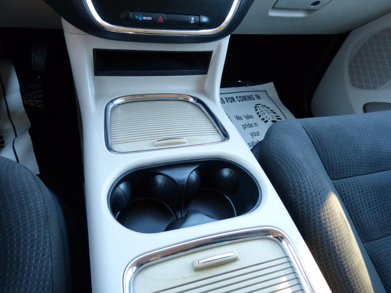 Dodge Grand Caravan photo 75