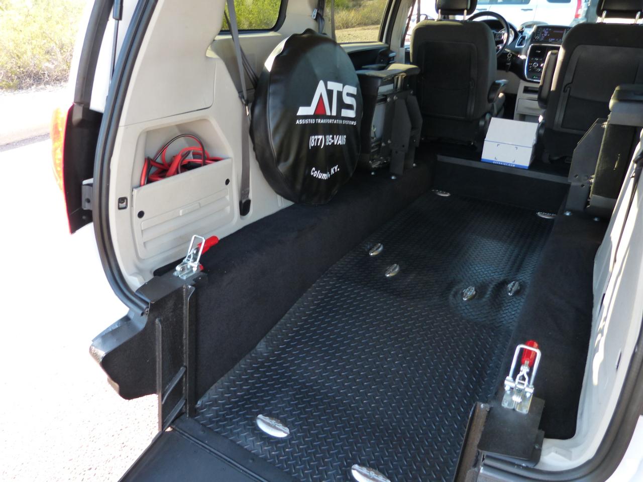Dodge Grand Caravan photo 4