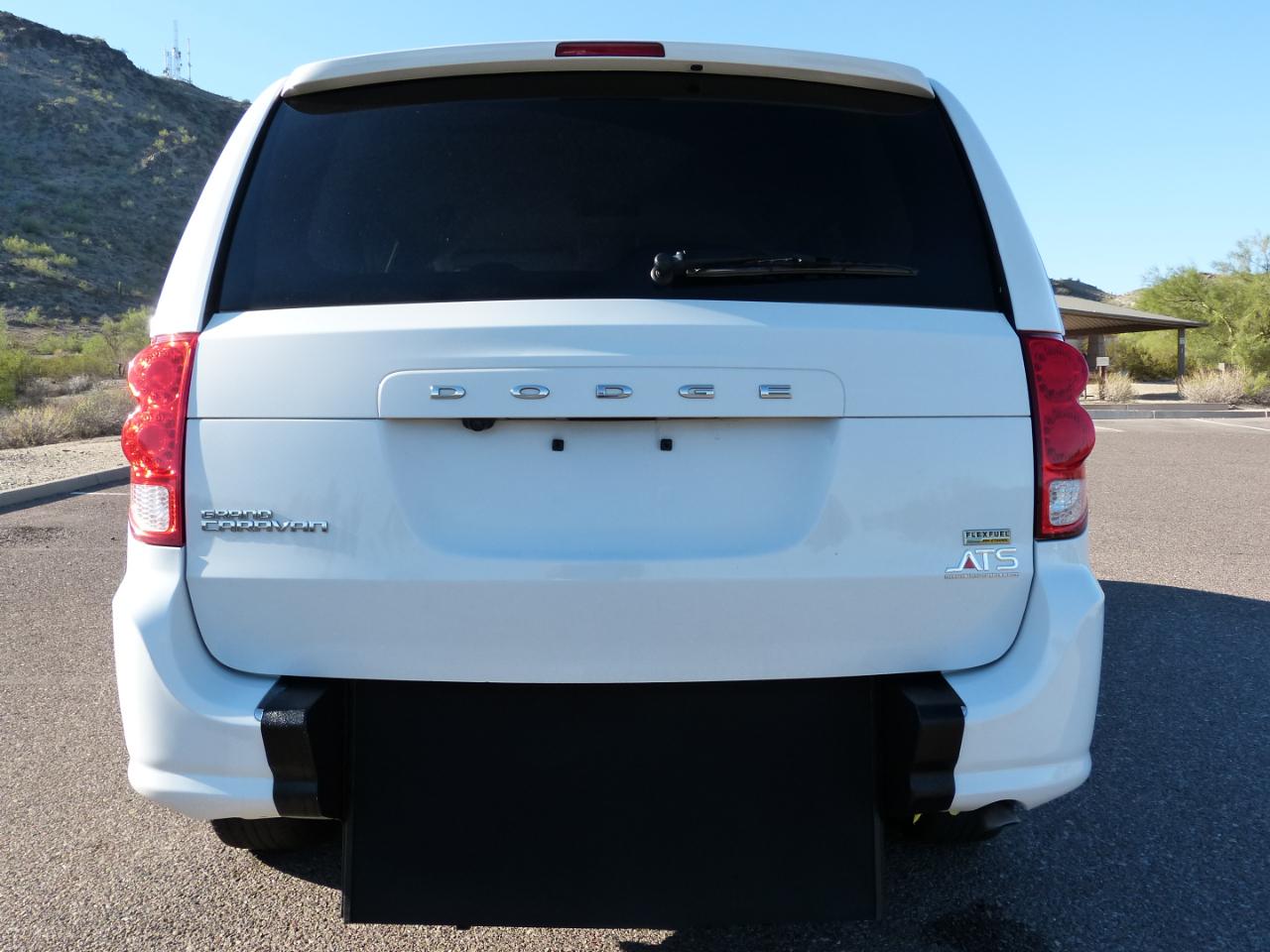 Dodge Grand Caravan photo 14