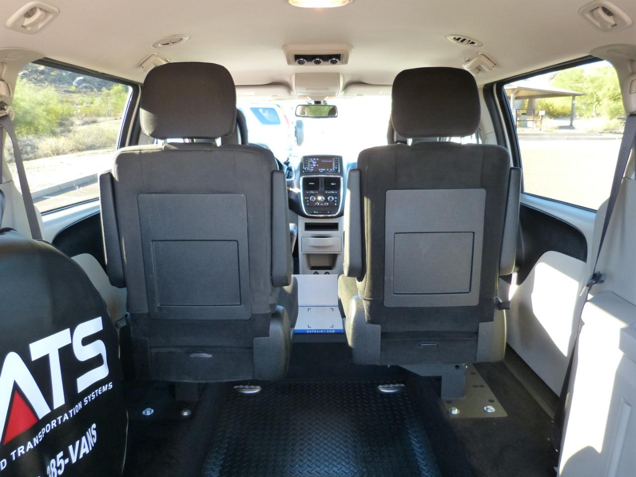 Dodge Grand Caravan photo 25