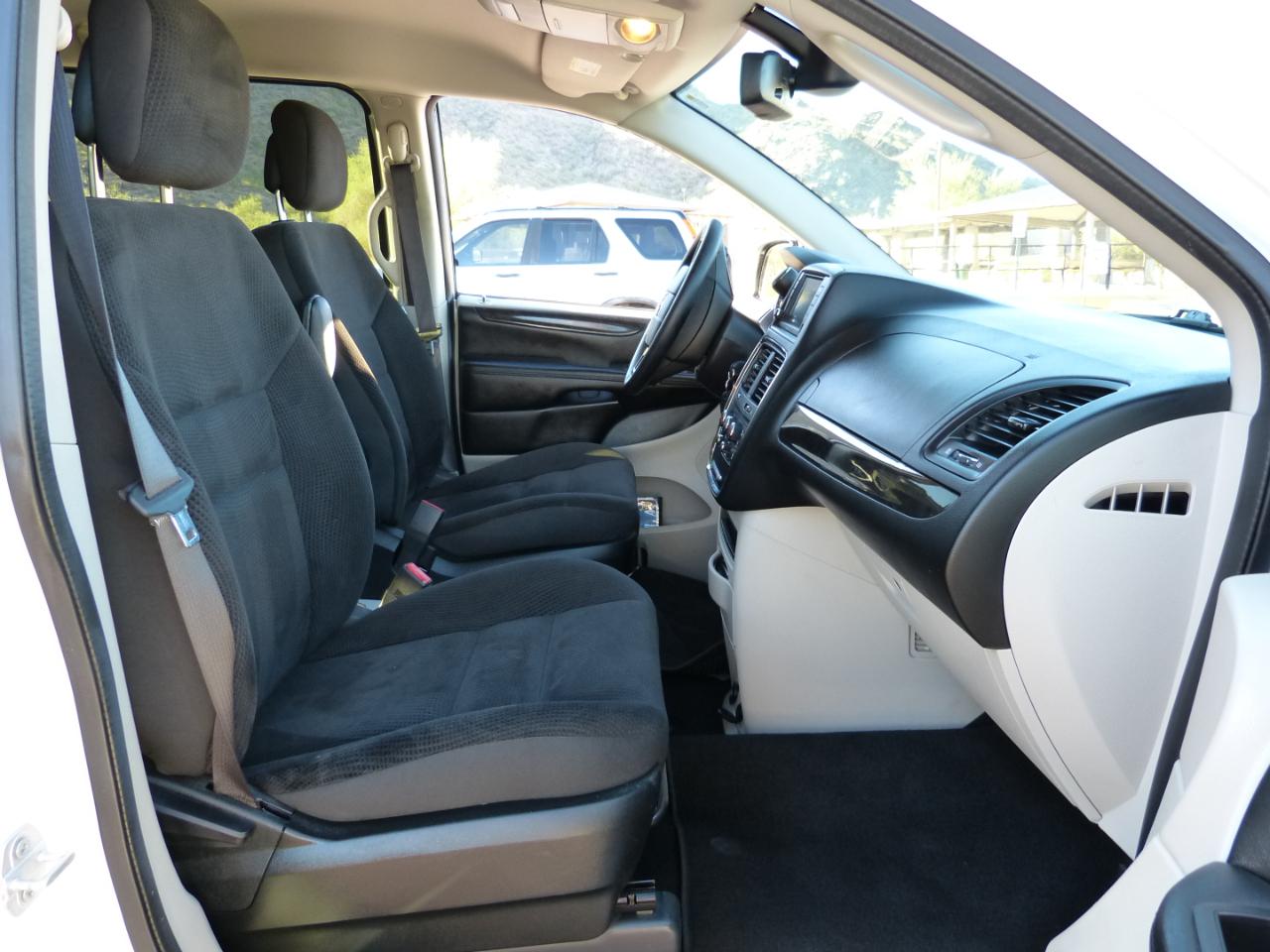 Dodge Grand Caravan photo 42