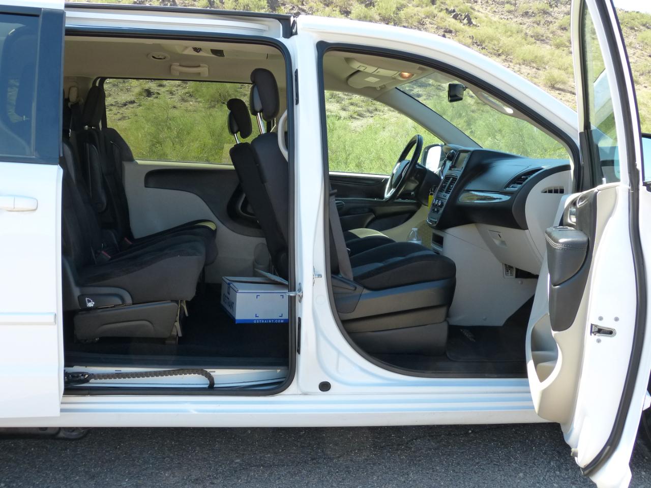 Dodge Grand Caravan photo 36