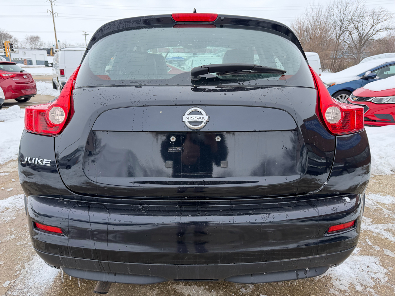 Nissan Juke S FWD 2011